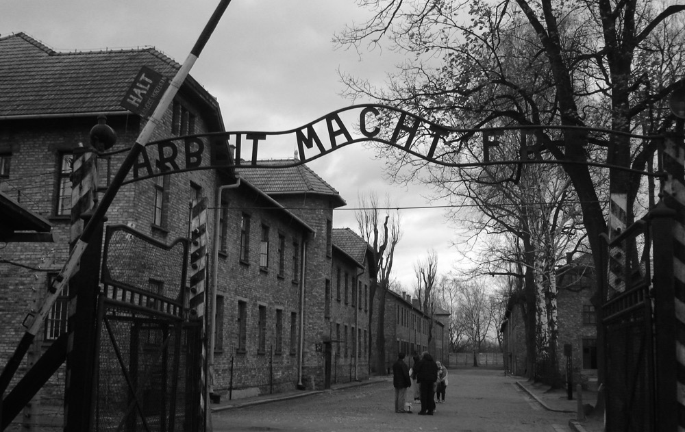 KL Auschwitz I: Main Gate.