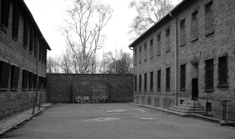 KL Auschwitz I: The Death Wall.